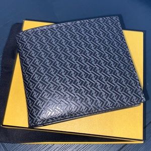 Authentic FENDI FF Leather American Bifold Wallet